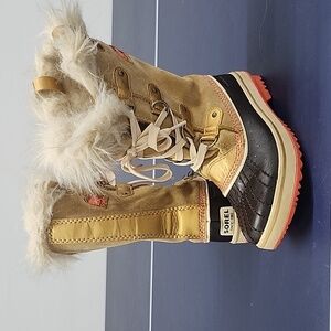 Sorel JOAN OF ARCTIC™ Youth Waterproof Boot - size 1